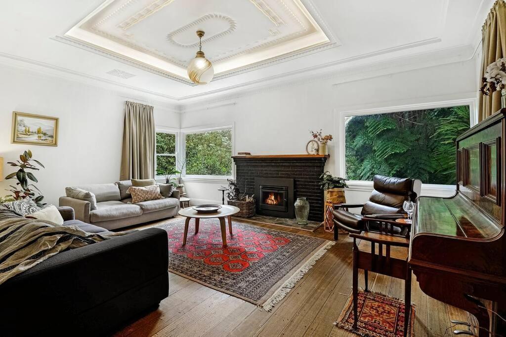 Harrys House Warburton - Peaceful Riverside Cottage In The Perfect Location エクステリア 写真